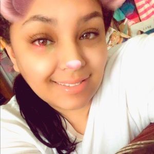 Meet your Posher, Ciera